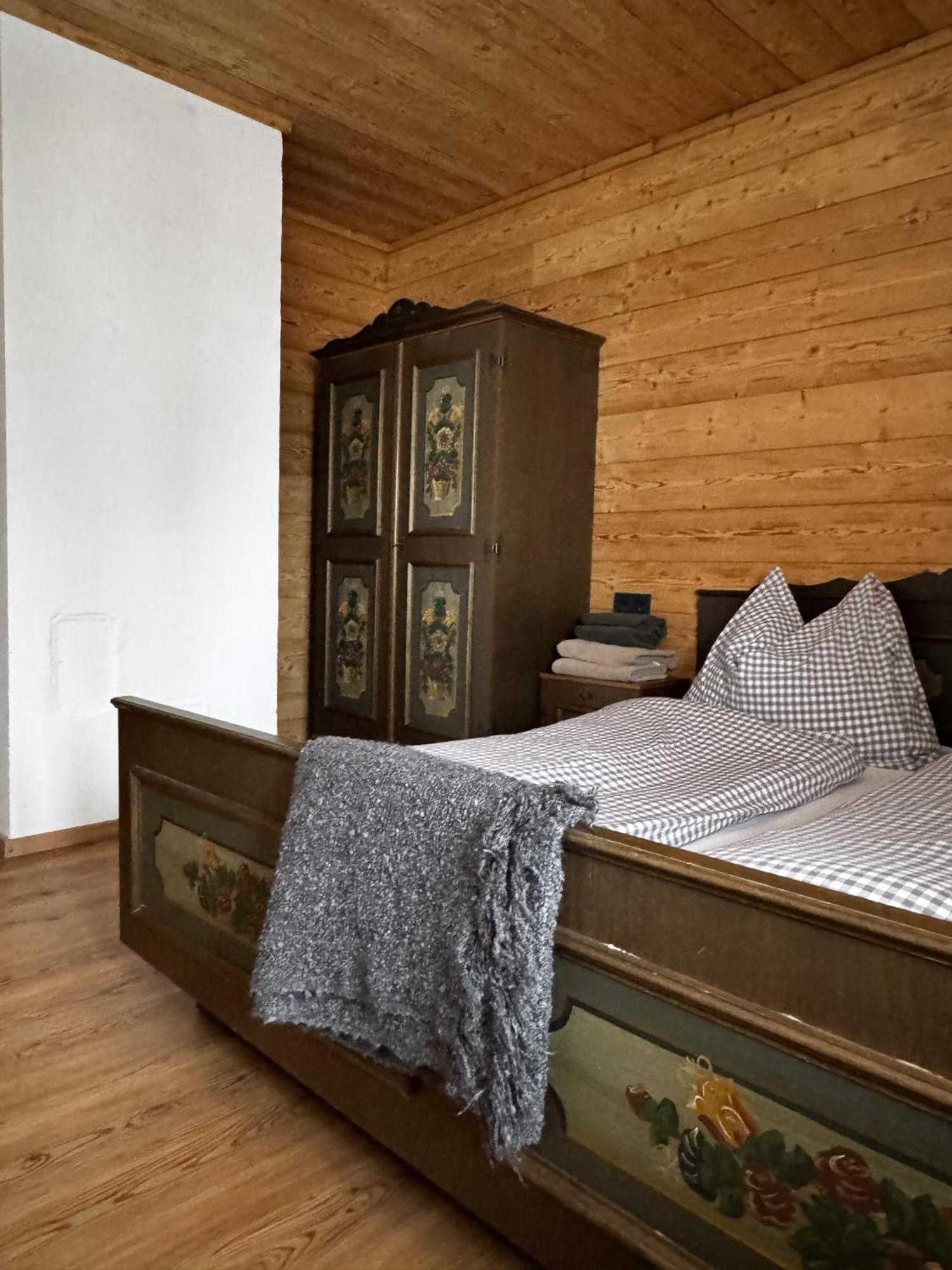 Peer Alm Hotel Navis Luaran gambar