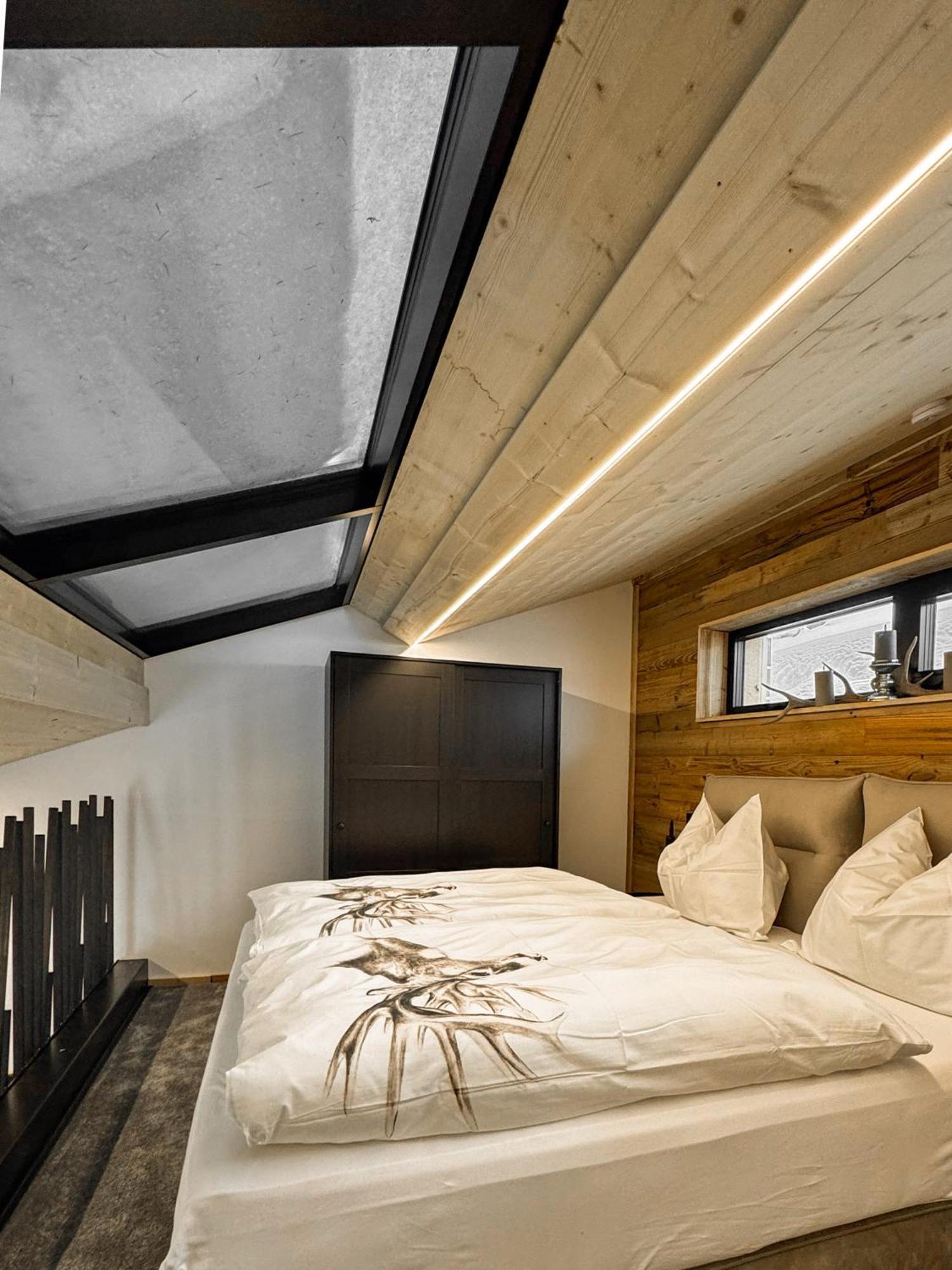 Peer Alm Hotel Navis Luaran gambar